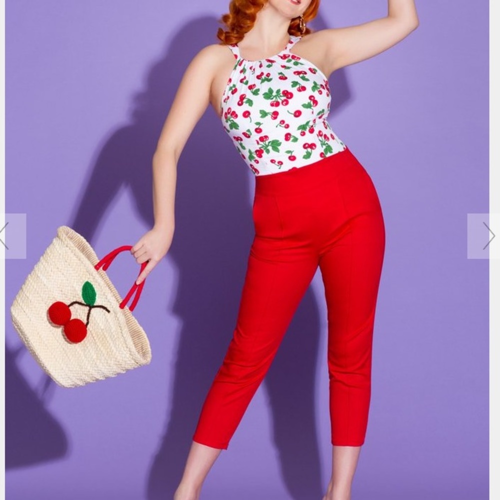 Pinup Girl Clothing Cropped Red Trousers -Med NWOT
